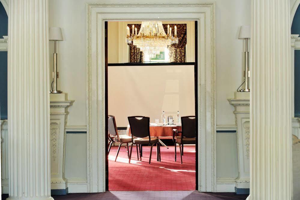 Buxted Park Hotel Екстериор снимка